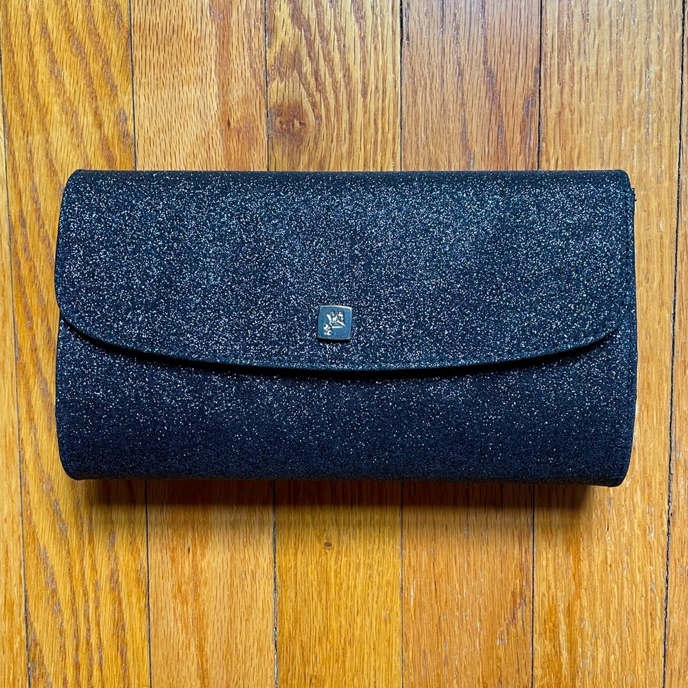 Lancôme black clutch